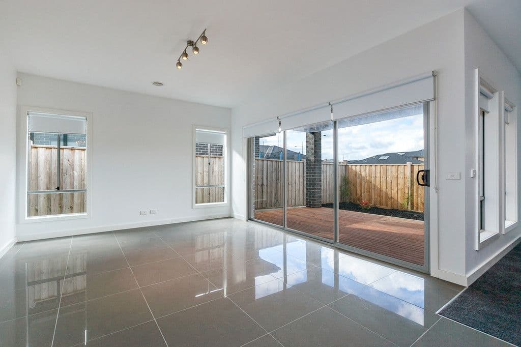 38 Stonegate Drive, WOLLERT VIC 3750, Wollert - Thumbnail 5