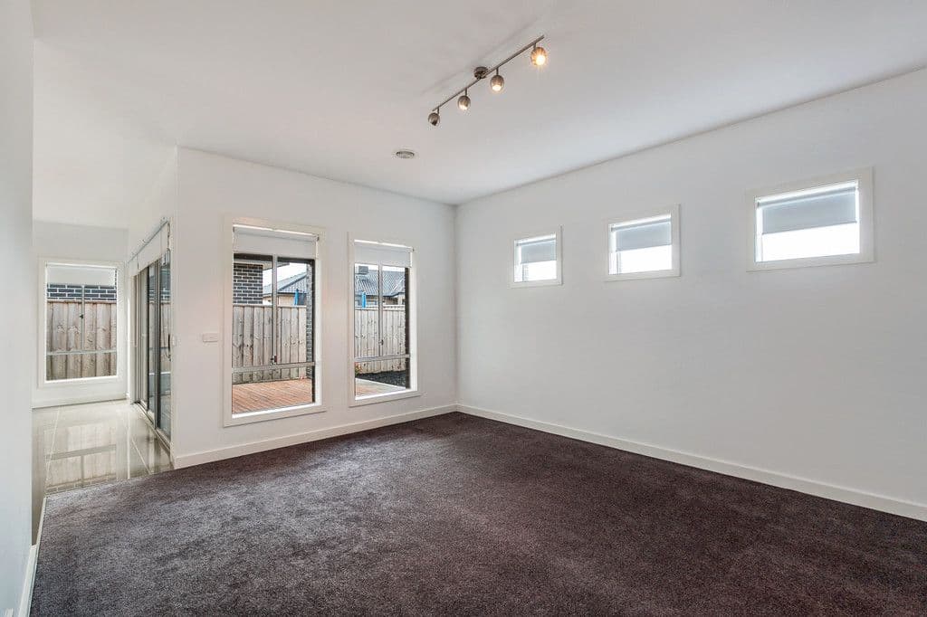 38 Stonegate Drive, WOLLERT VIC 3750, Wollert - Thumbnail 6