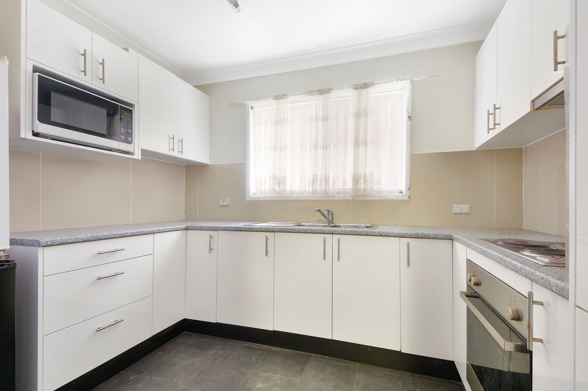 90 Chester Road, Ingleburn NSW 2565, Ingleburn - Thumbnail 2