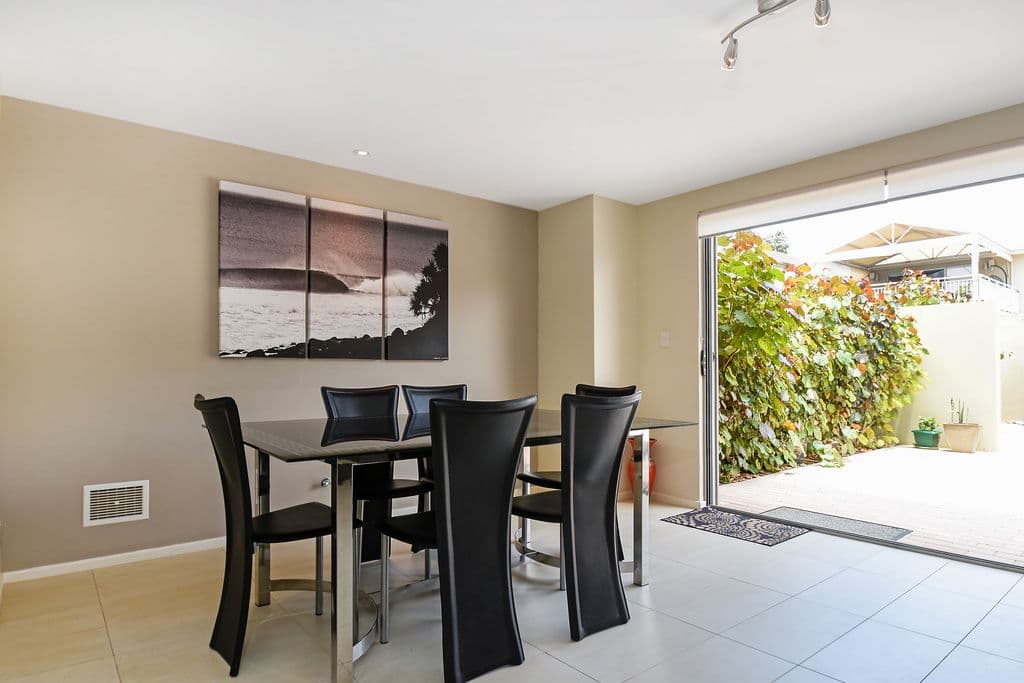 8 Fenian Pass, Hillarys WA 6025, Hillarys - Image 1