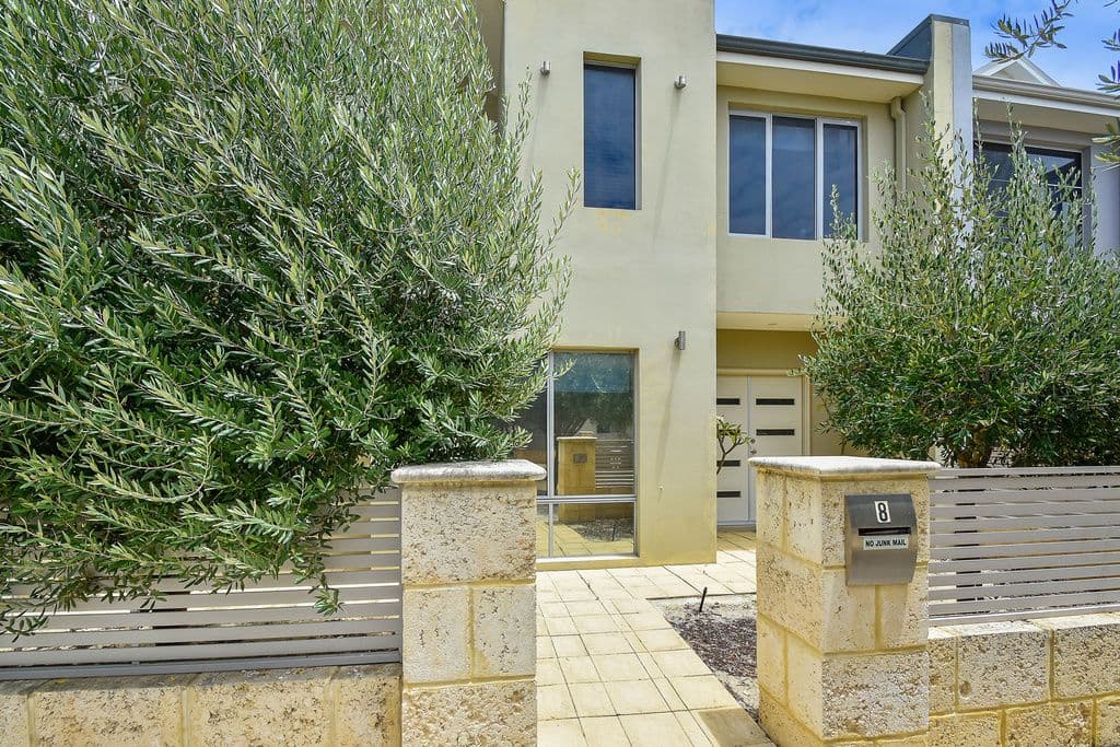 8 Fenian Pass, Hillarys WA 6025, Hillarys - Thumbnail 3