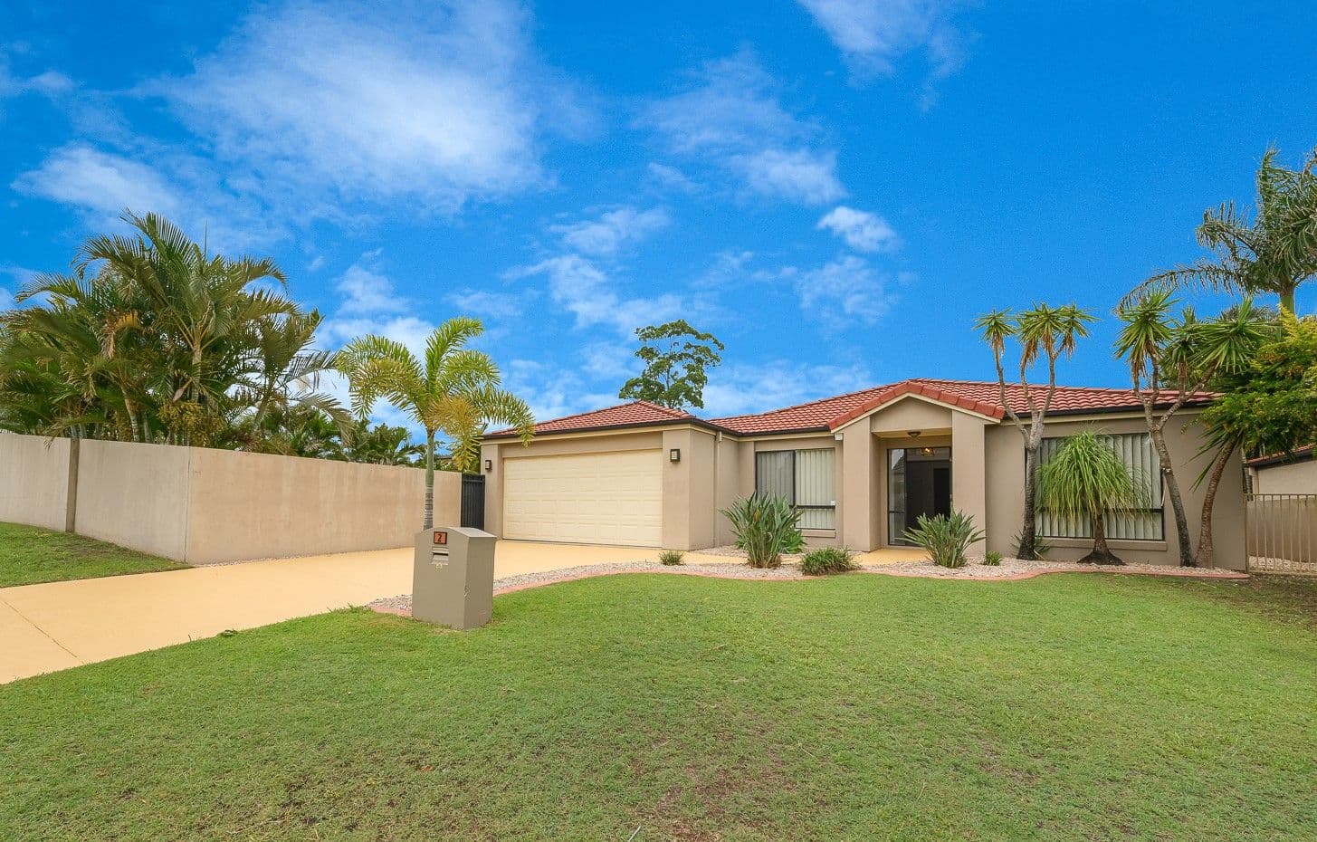 2 Deal Cove, Arundel QLD 4214, Arundel - Image 1