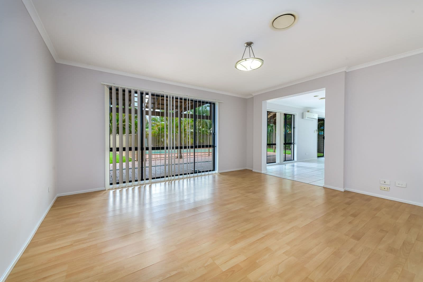 2 Deal Cove, Arundel QLD 4214, Arundel - Thumbnail 5