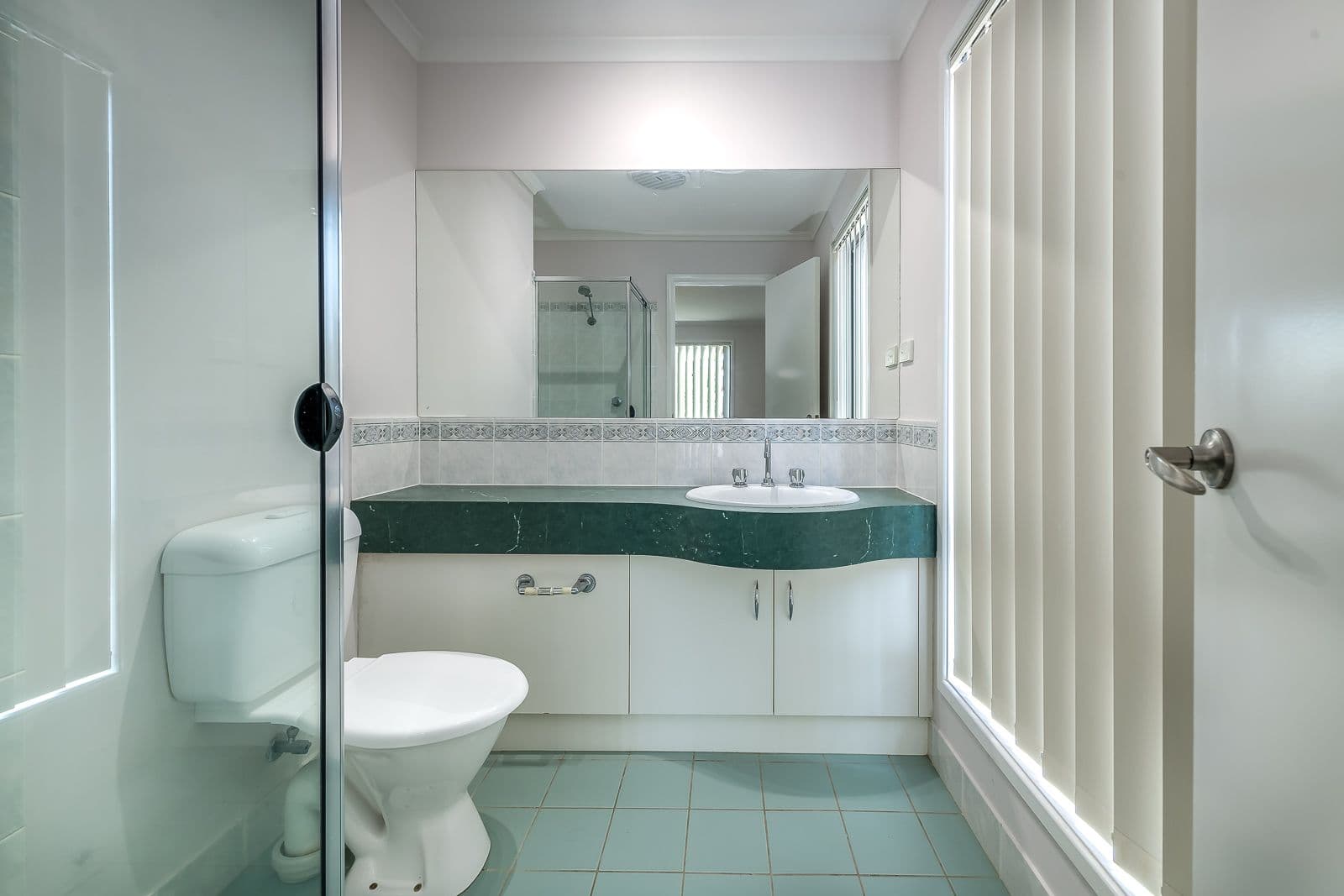 2 Deal Cove, Arundel QLD 4214, Arundel - Thumbnail 8