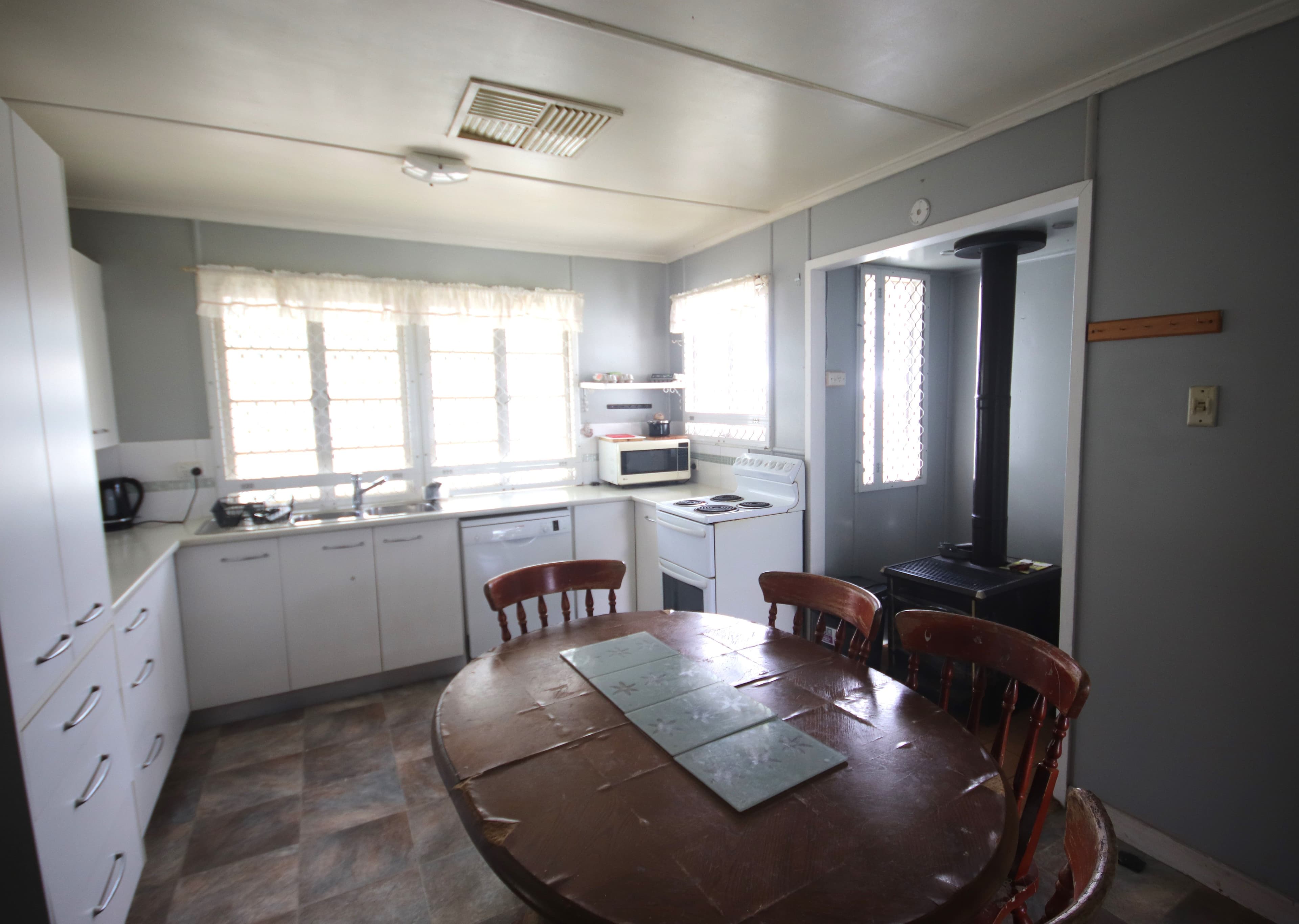 19 Elizabeth Street, Mundubbera QLD 4626, Mundubbera - Thumbnail 4