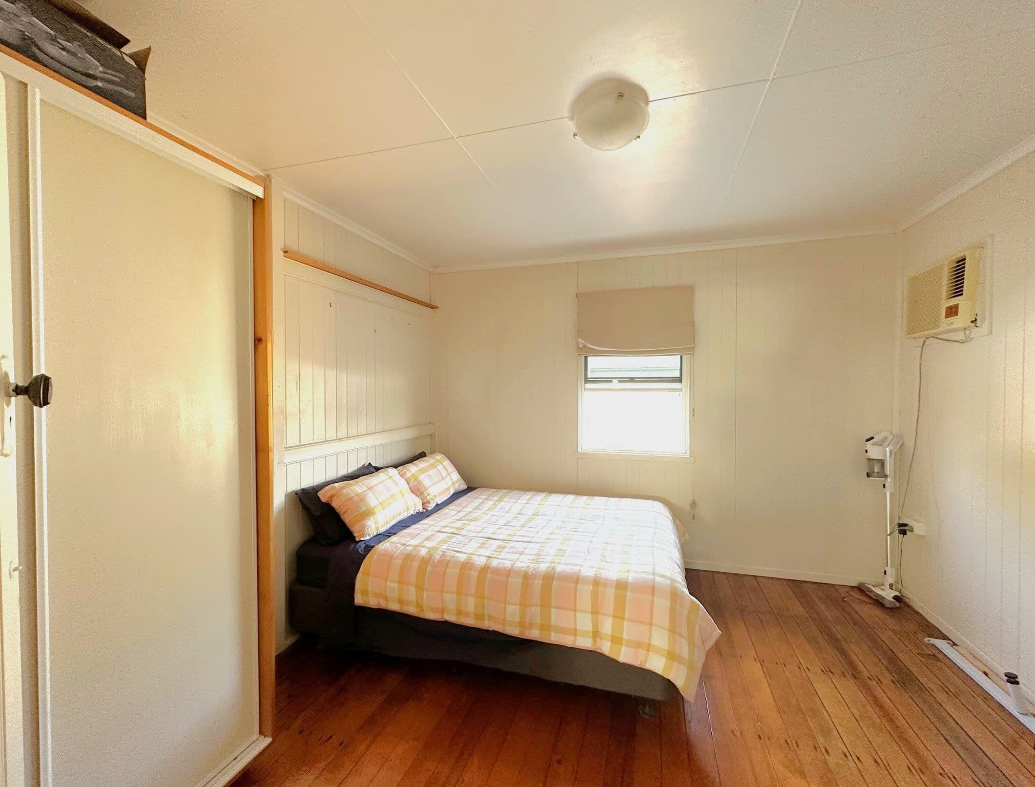 10 Quail Street, Longreach QLD 4730, Longreach - Thumbnail 8