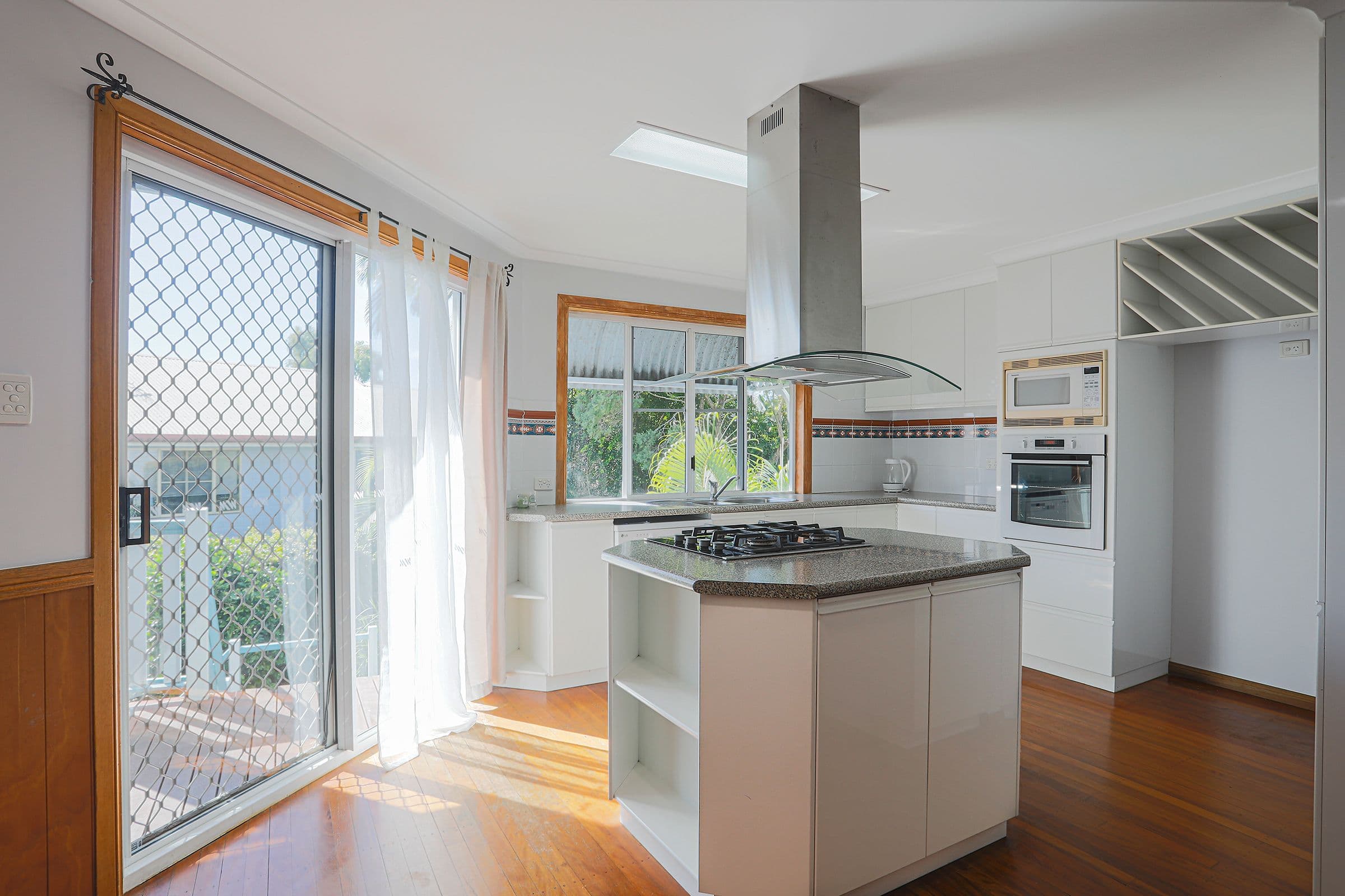 8 Chapman Court, Eimeo QLD 4740, Eimeo - Thumbnail 3