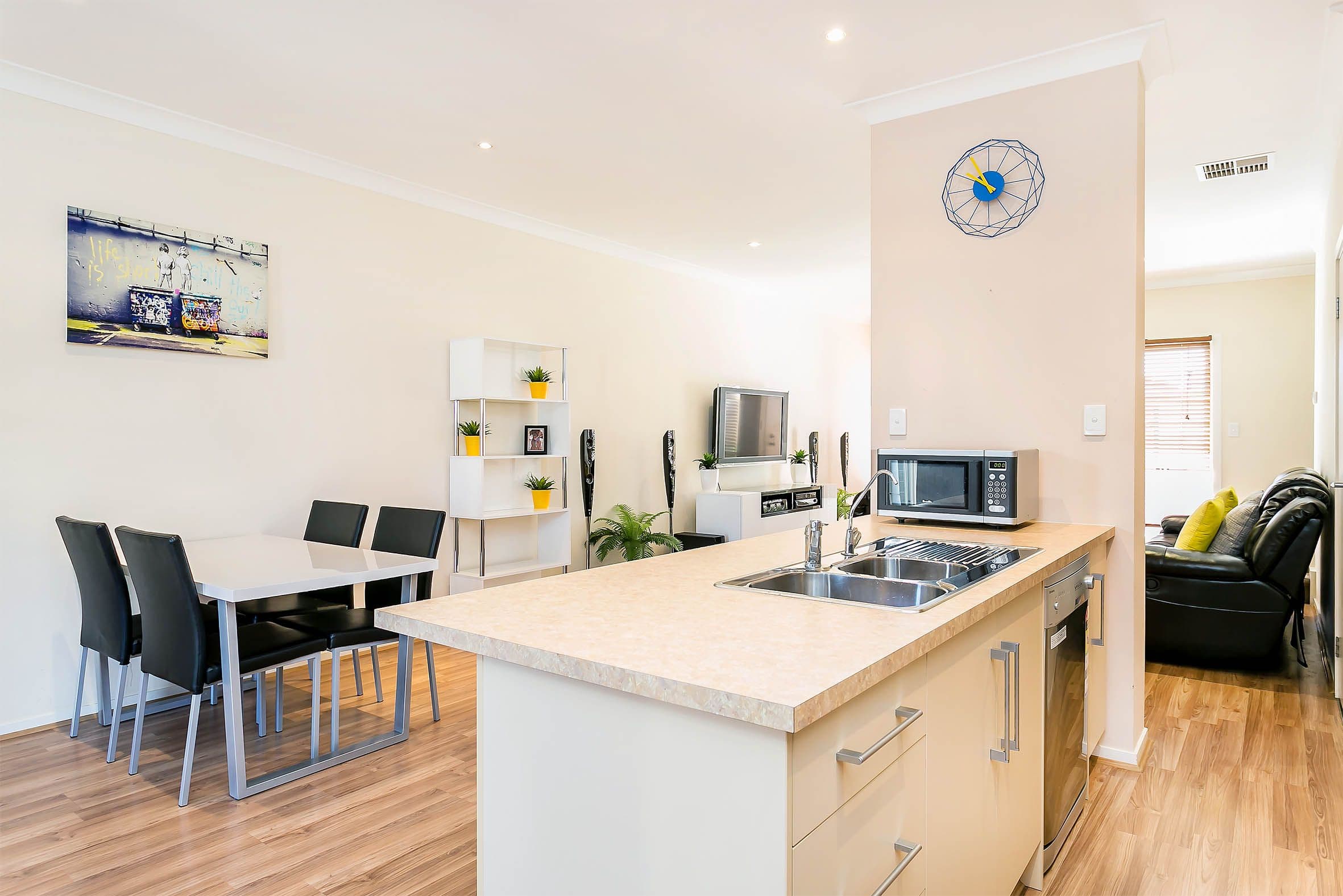 198-204 Tapleys Hill Road, Seaton SA 5023, Seaton - Image 1
