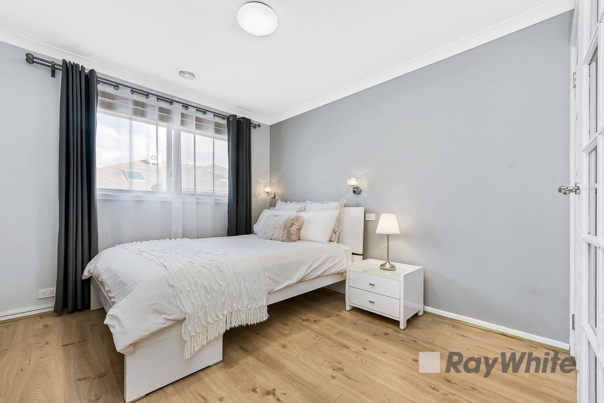 11 Barrier Reef Circuit, Endeavour Hills VIC 3802, Endeavour Hills - Thumbnail 8