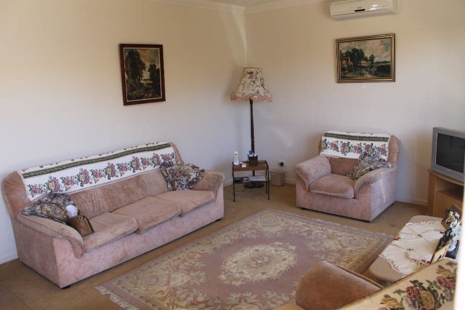 225 Logan Street, EAGLEBY QLD 4207, Eagleby - Thumbnail 2