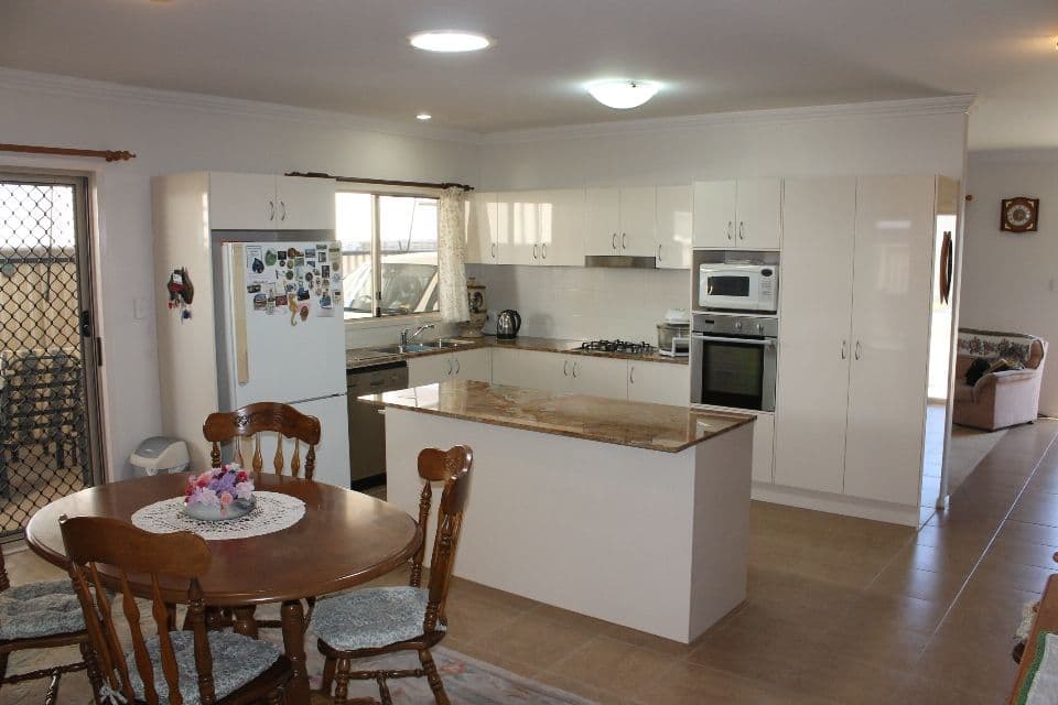 225 Logan Street, EAGLEBY QLD 4207, Eagleby - Thumbnail 6