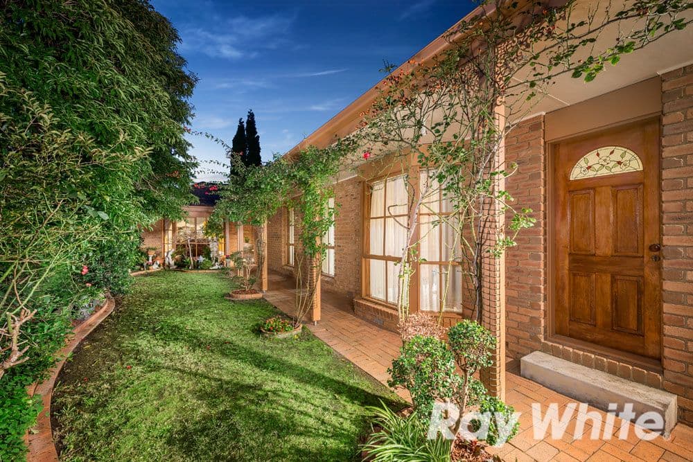 12 Calder Way, WANTIRNA SOUTH VIC 3152, Wantirna South - Thumbnail 4