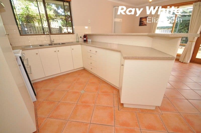 19 Autumn Avenue, Craigmore SA 5114, Craigmore - Thumbnail 5