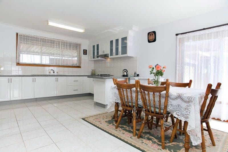 412 Edgars Road, LALOR VIC 3075, Lalor - Thumbnail 2