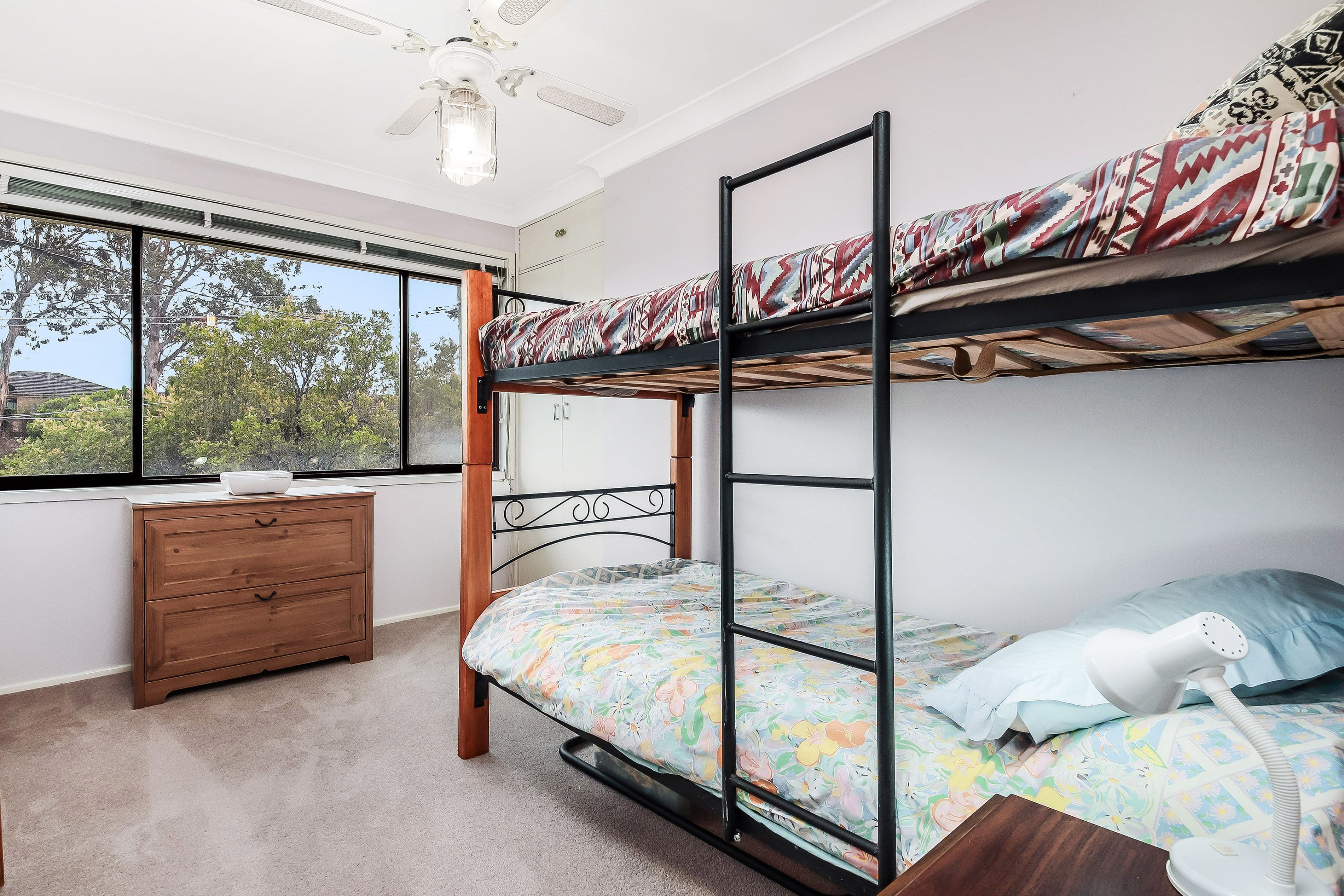 16 Harden Crescent, Georges Hall NSW 2198, Georges Hall - Thumbnail 7