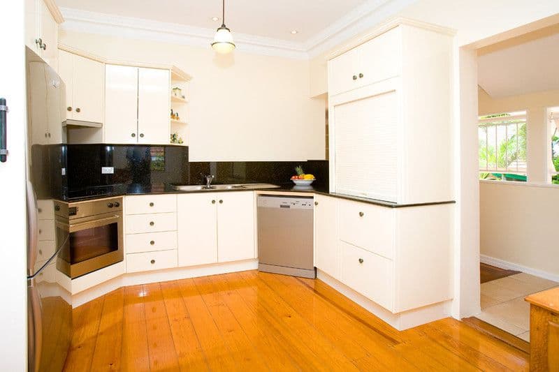 22 Ontario Street, Holland Park West QLD 4121, Holland Park West - Thumbnail 4