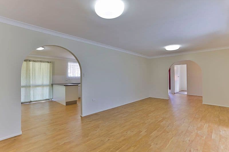 21 Sampson Street, WILSONTON QLD 4350, Wilsonton - Thumbnail 2