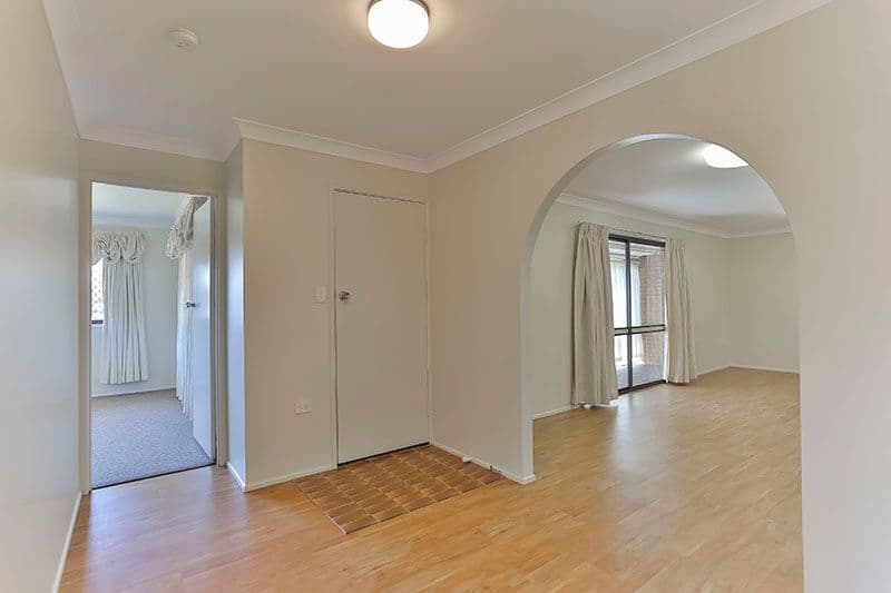 21 Sampson Street, WILSONTON QLD 4350, Wilsonton - Thumbnail 6