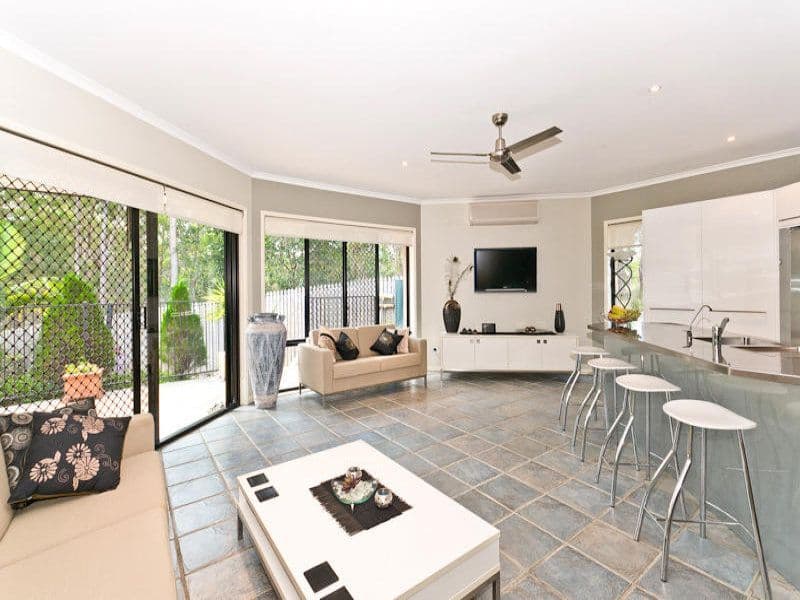 2/4 Ambon Court, Heidelberg West, Heidelberg West - Thumbnail 6