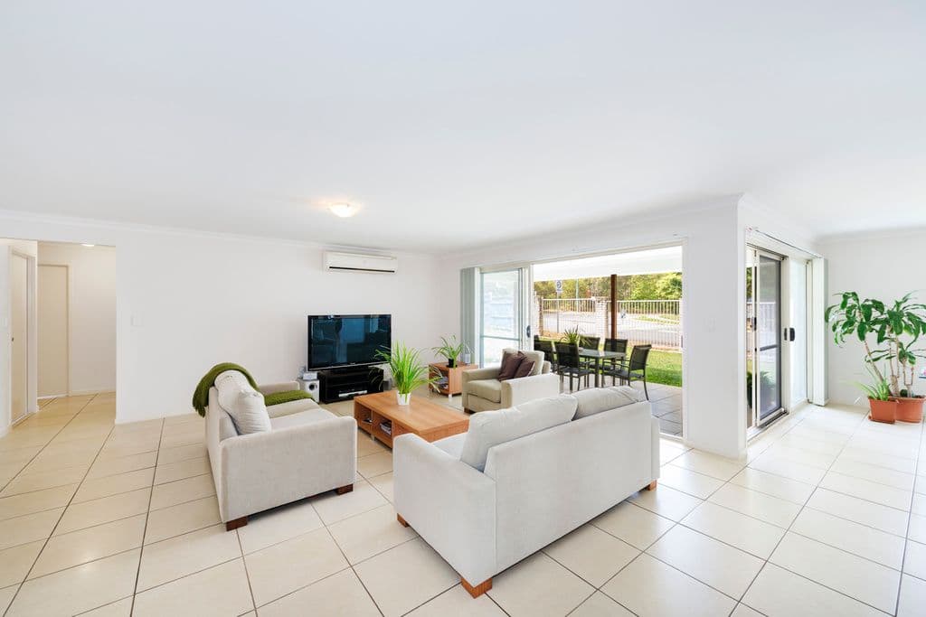 3 Sheridan Close, MOGGILL QLD 4070, Moggill - Thumbnail 4