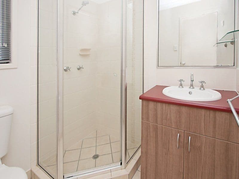 21 Wexford Crescent, BURDELL QLD 4818, Burdell - Thumbnail 5
