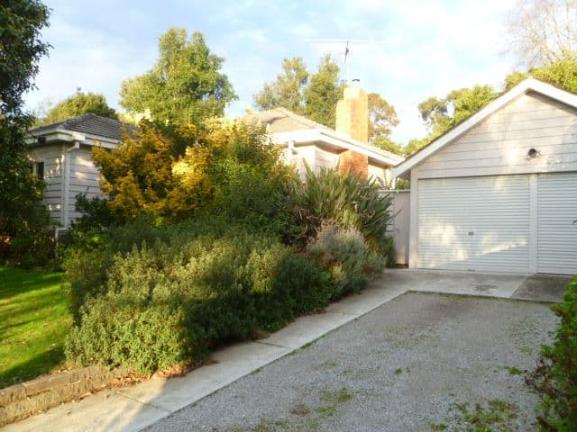 6 Minaki Avenue, DONCASTER EAST VIC 3109, Doncaster East - Thumbnail 2