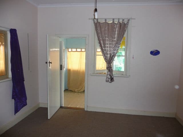 34 forrest Street, QUAIRADING WA 6383, Quairading - Thumbnail 2
