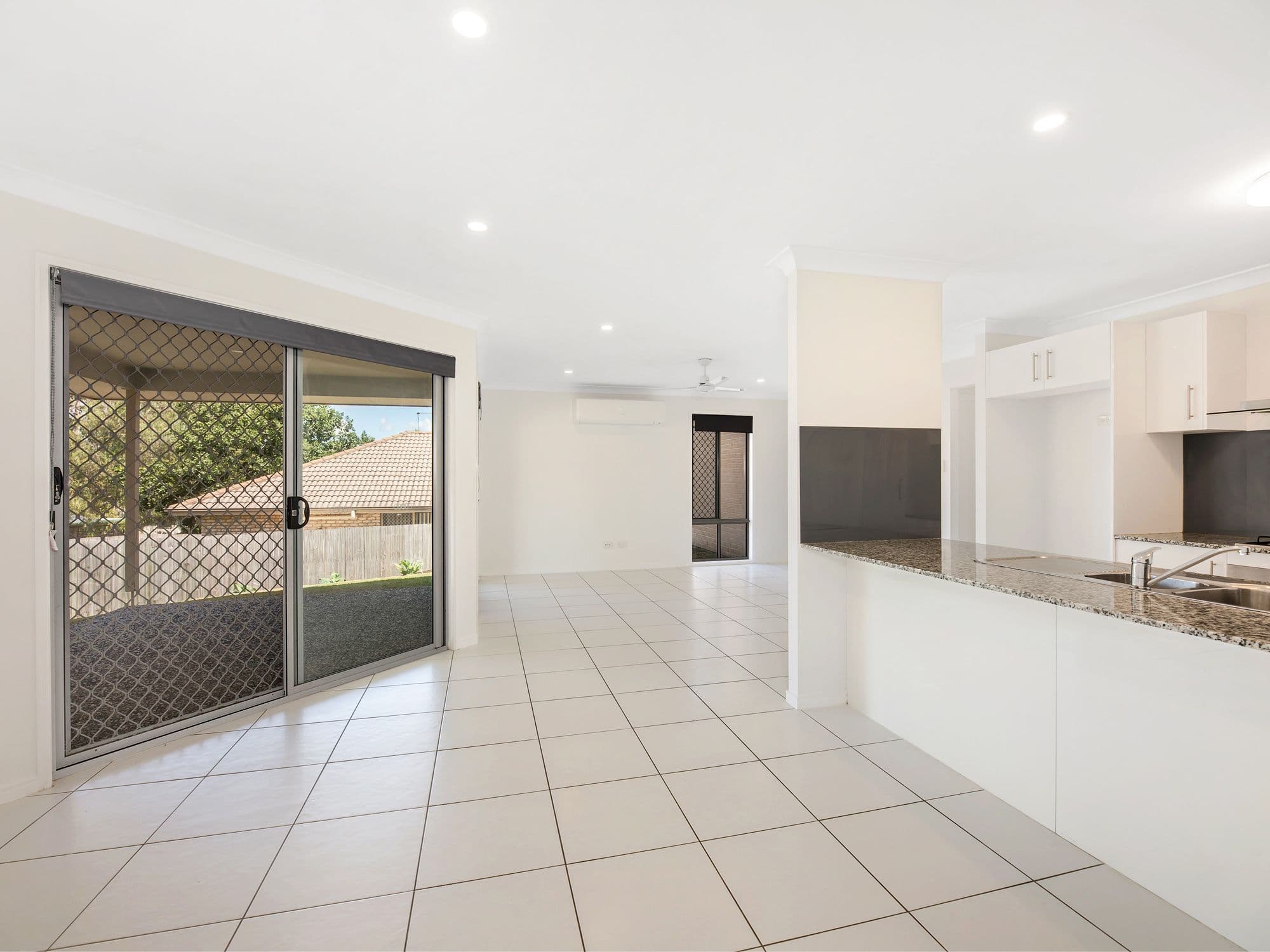18 Brentwood Drive, Bundamba QLD 4304, Bundamba - Thumbnail 2