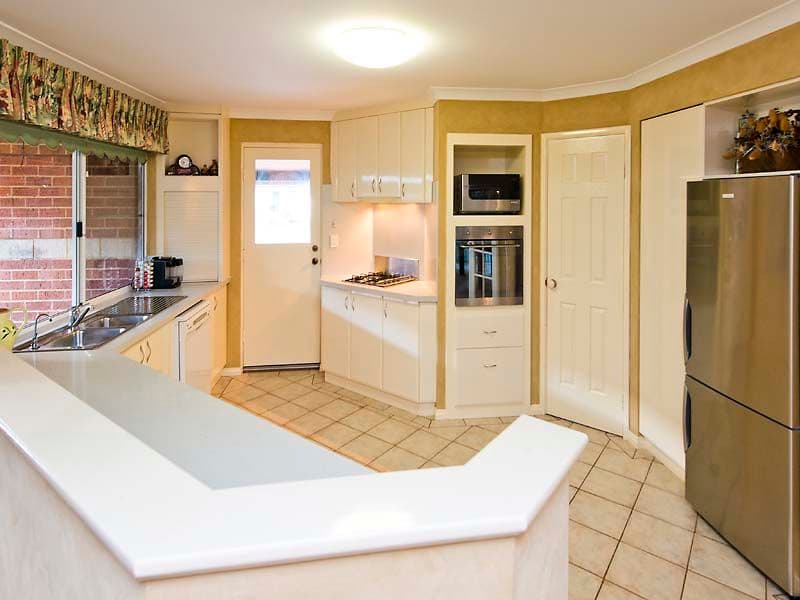 9 Yantara Way, CANNING VALE WA 6155, Canning Vale - Thumbnail 2