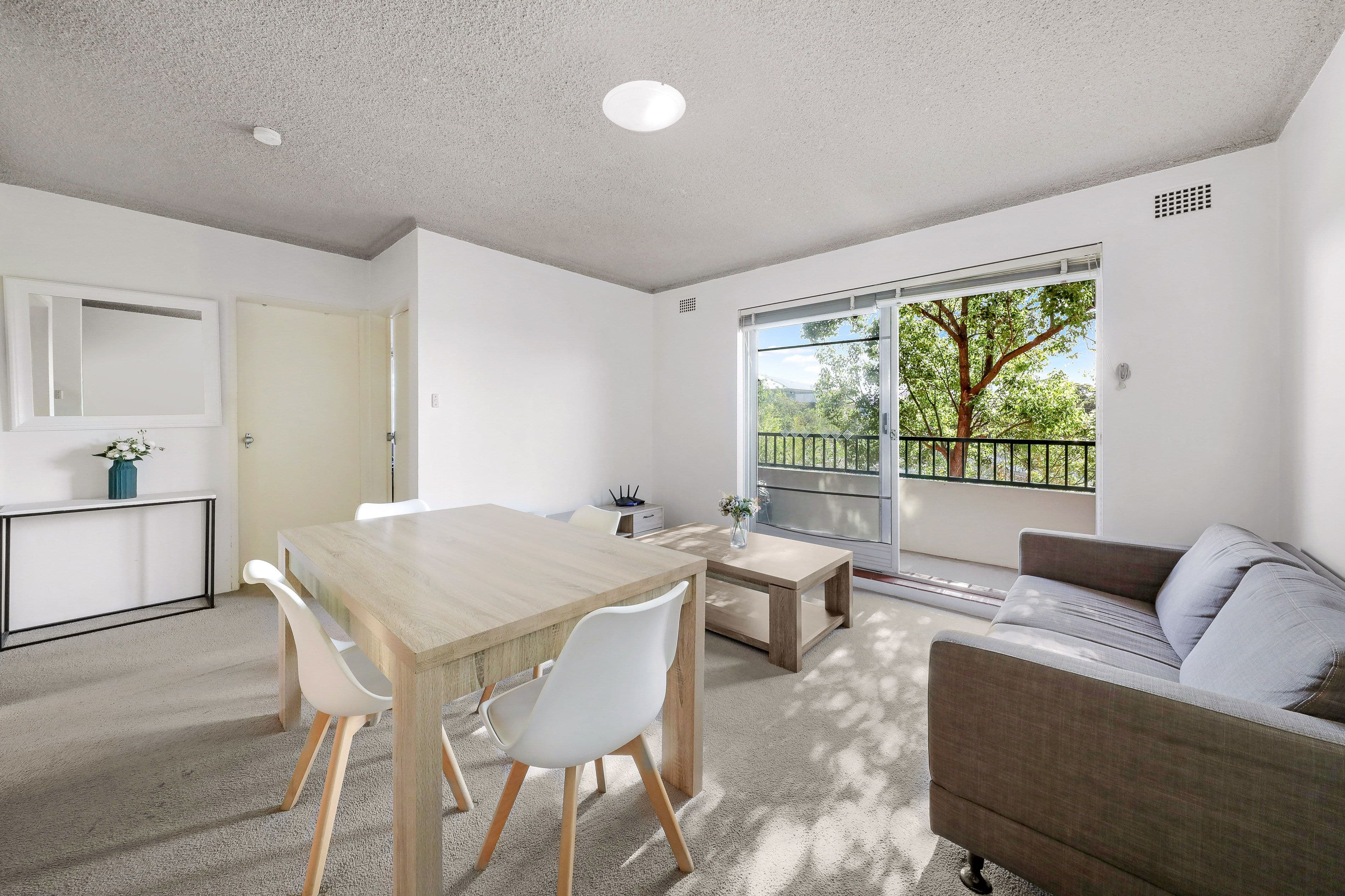 17 Thurlow Street, Riverwood NSW 2210, Riverwood - Thumbnail 2
