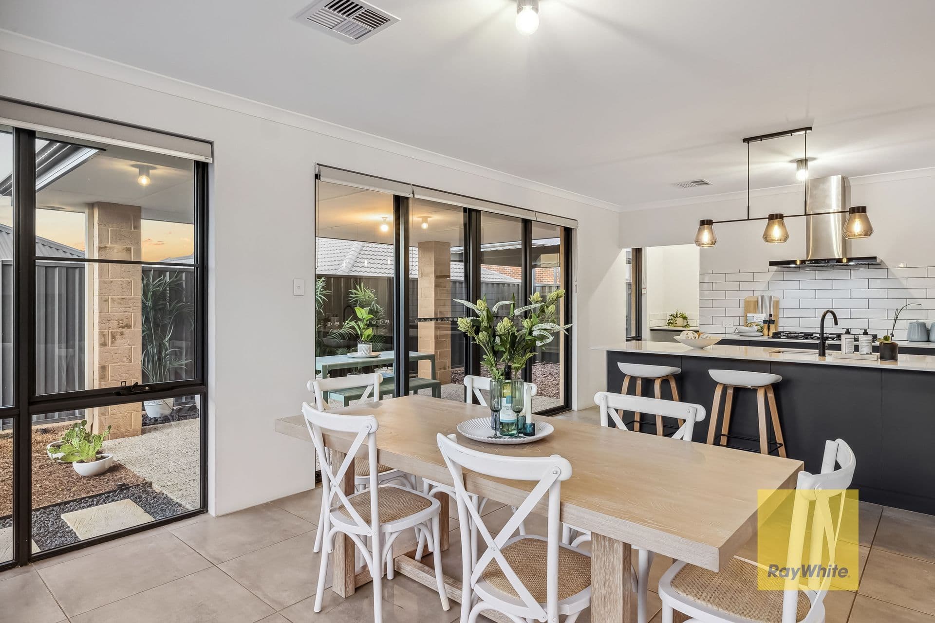 80 Denmark Loop, South Guildford WA 6055, South Guildford - Thumbnail 2