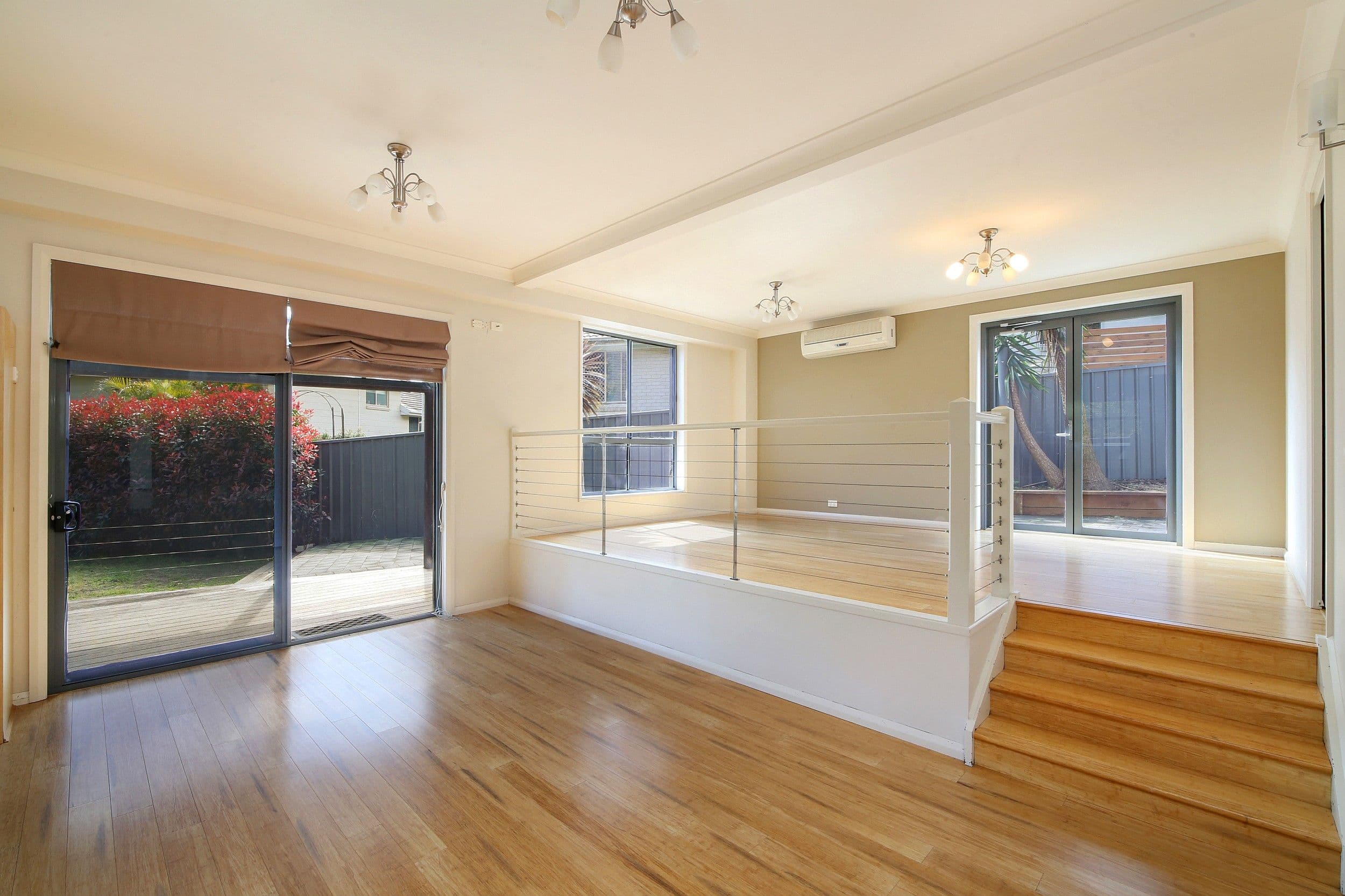 16 Bellbower Close, Green Point - Thumbnail 4
