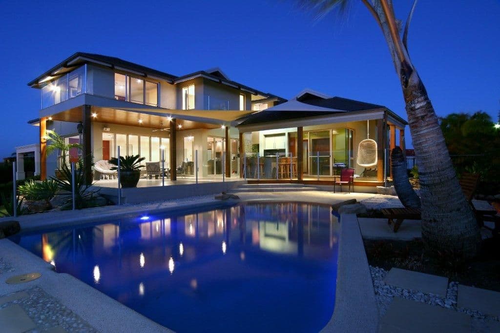 2123 Fernlea Close, HOPE ISLAND QLD 4212, Hope Island - Image 1