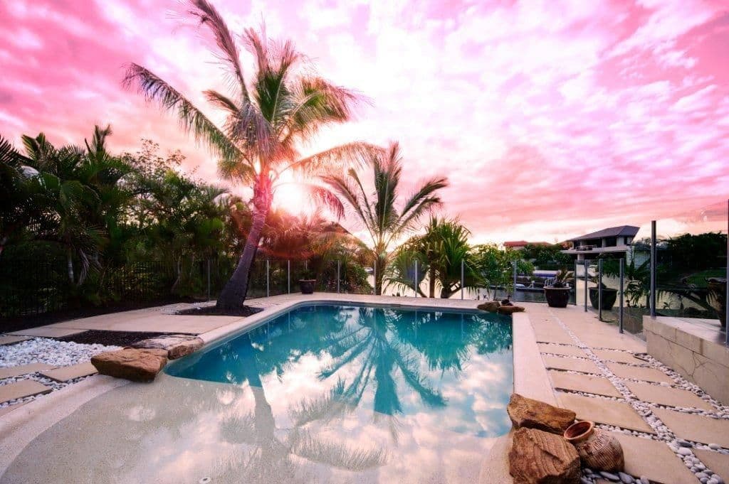 2123 Fernlea Close, HOPE ISLAND QLD 4212, Hope Island - Thumbnail 2
