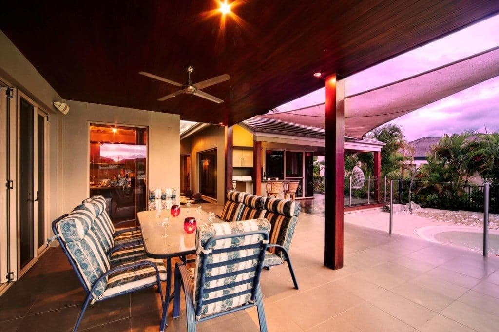 2123 Fernlea Close, HOPE ISLAND QLD 4212, Hope Island - Thumbnail 4