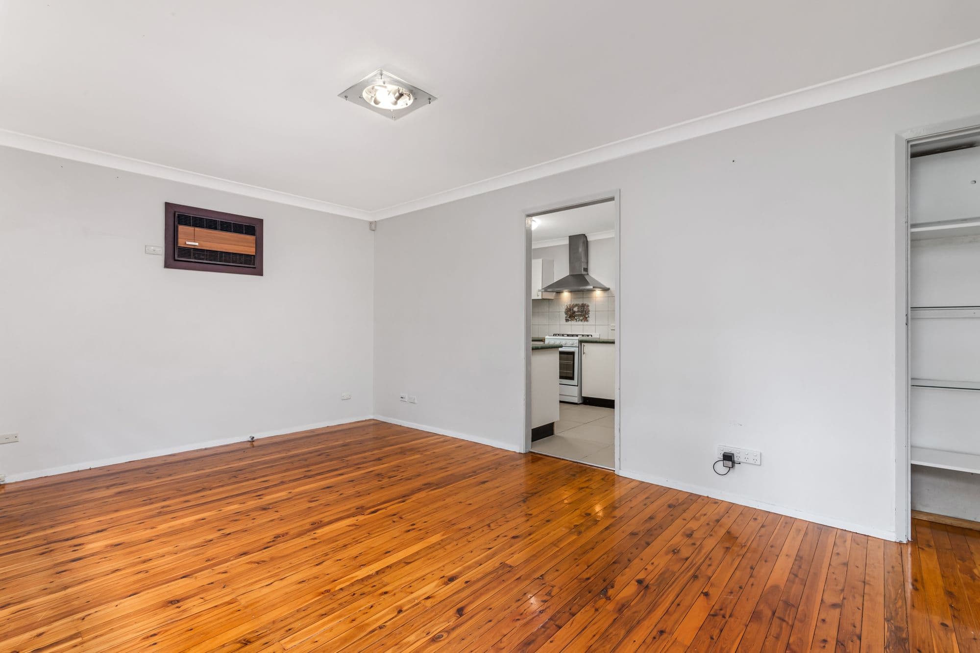 42 St Clair Avenue, St Clair NSW 2759, St Clair - Thumbnail 2