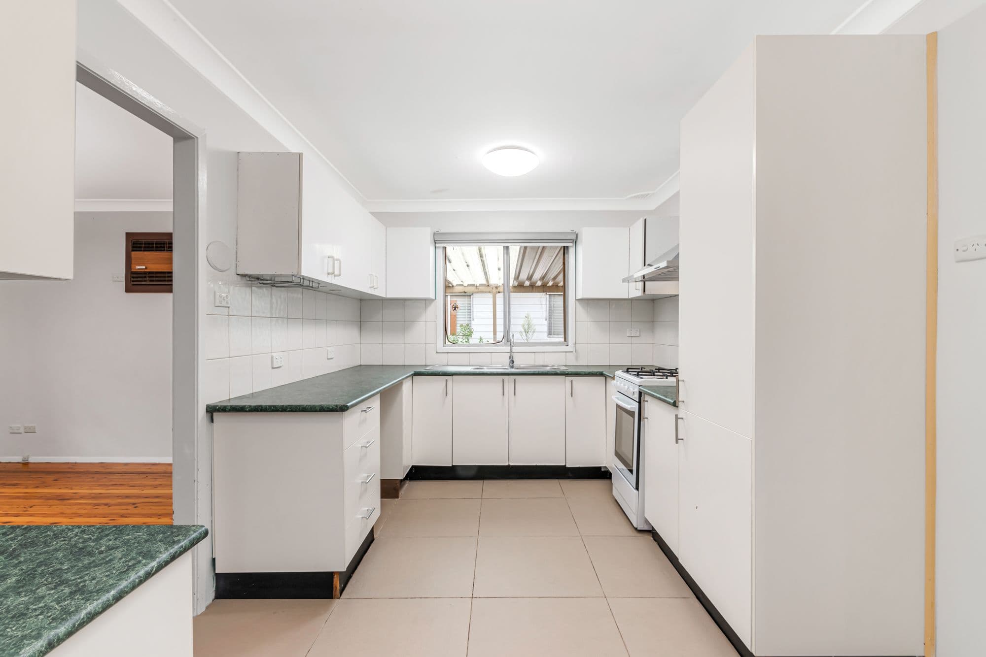 42 St Clair Avenue, St Clair NSW 2759, St Clair - Thumbnail 4