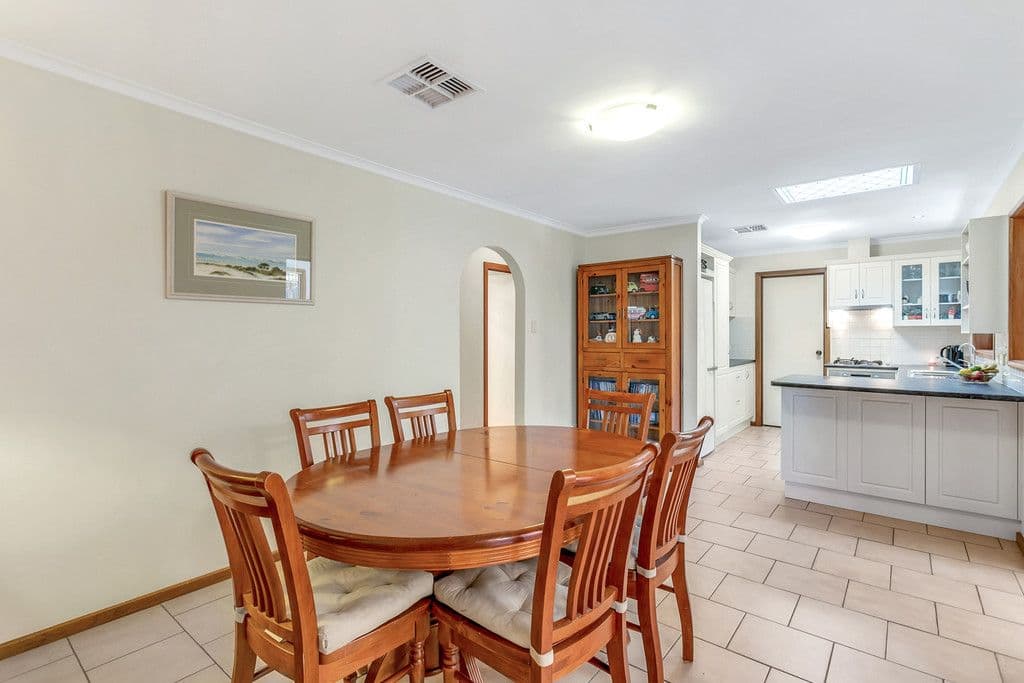 73 Delta Crescent, Aberfoyle Park SA 5159, Aberfoyle Park - Thumbnail 4