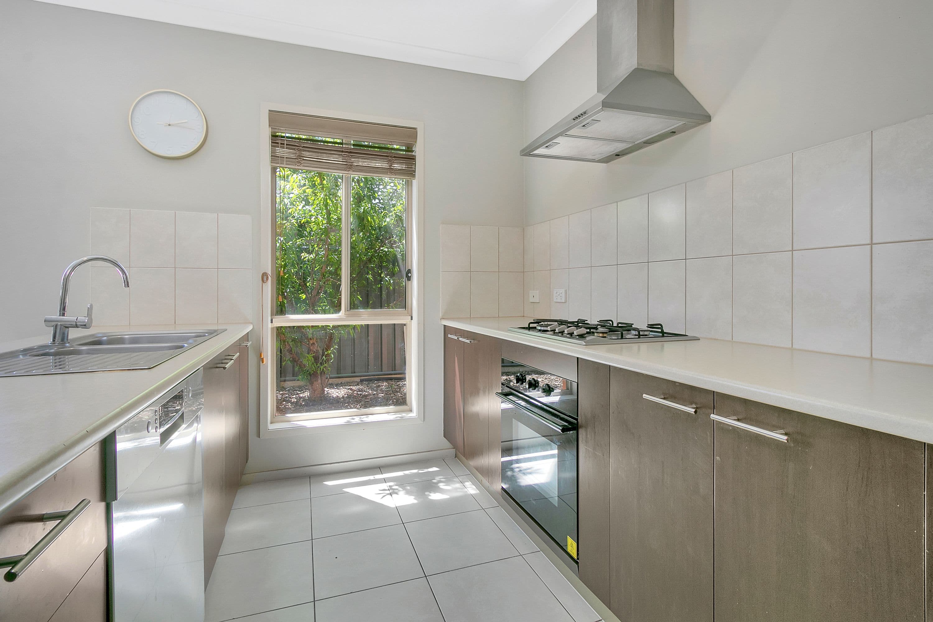 10 Tower Way, Blakeview SA 5114, Blakeview - Thumbnail 2