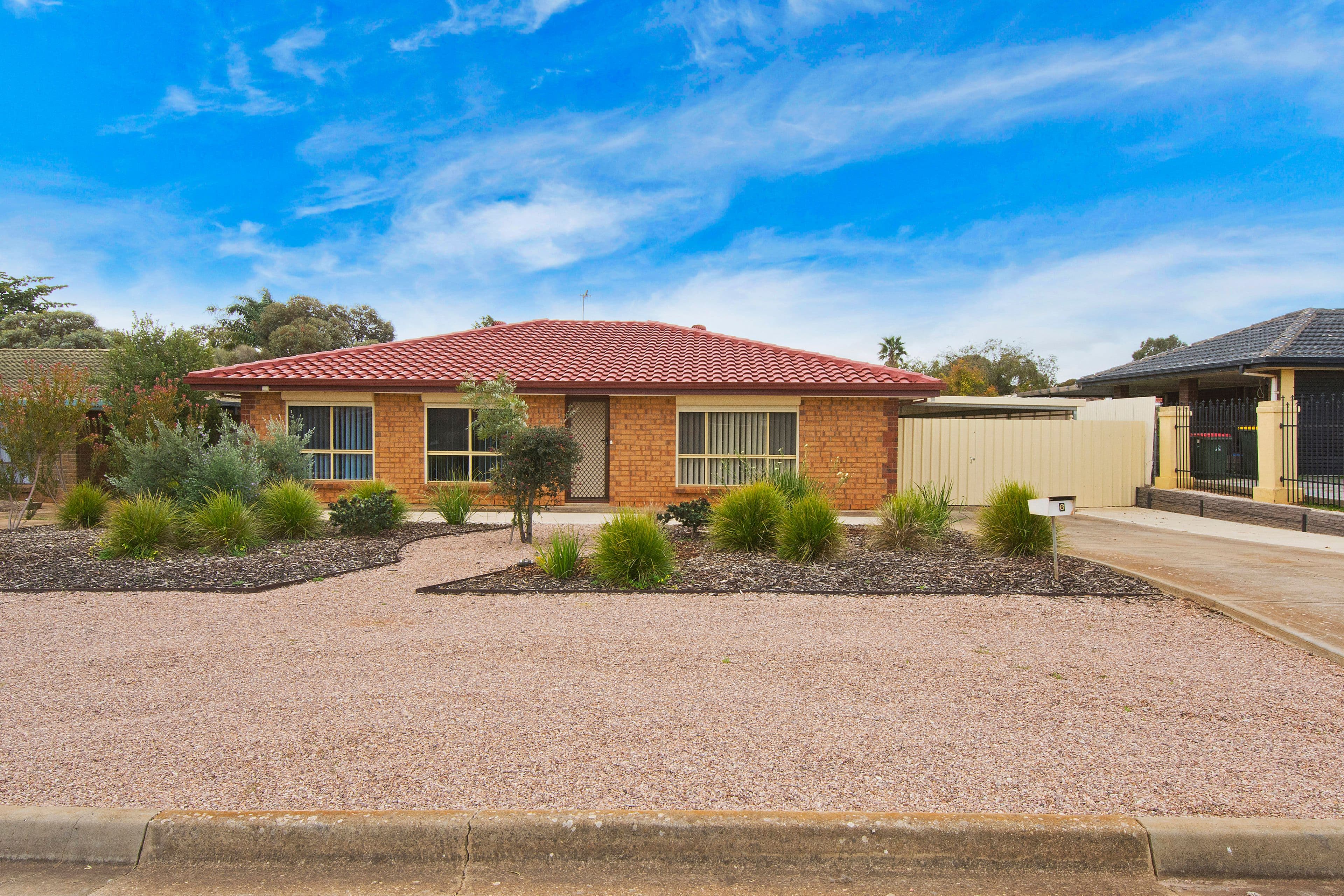 6 Cardiff Court, Craigmore SA 5114, Craigmore - Image 1