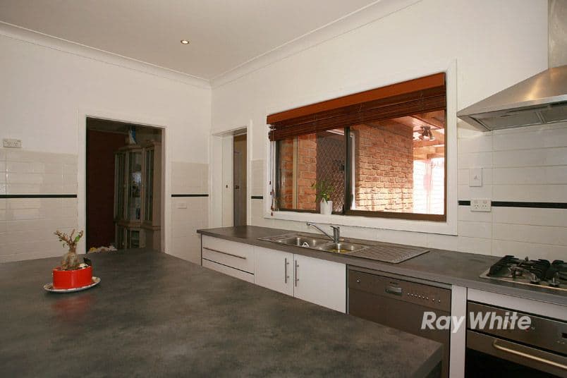 8 Thomas Street, NOBLE PARK VIC 3174, Noble Park - Thumbnail 3