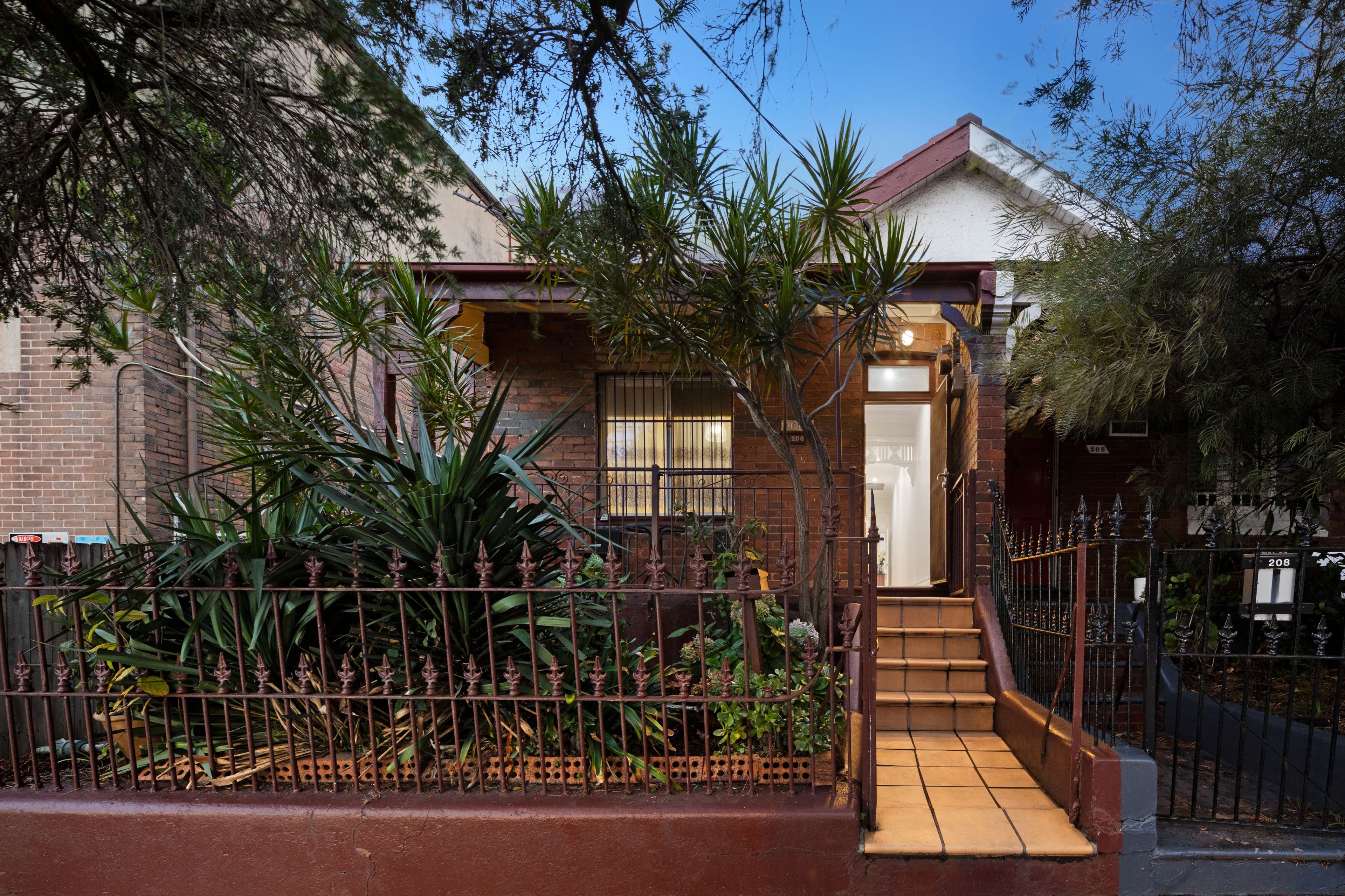 206 Unwins Bridge Road, Sydenham NSW 2044, Sydenham - Image 1