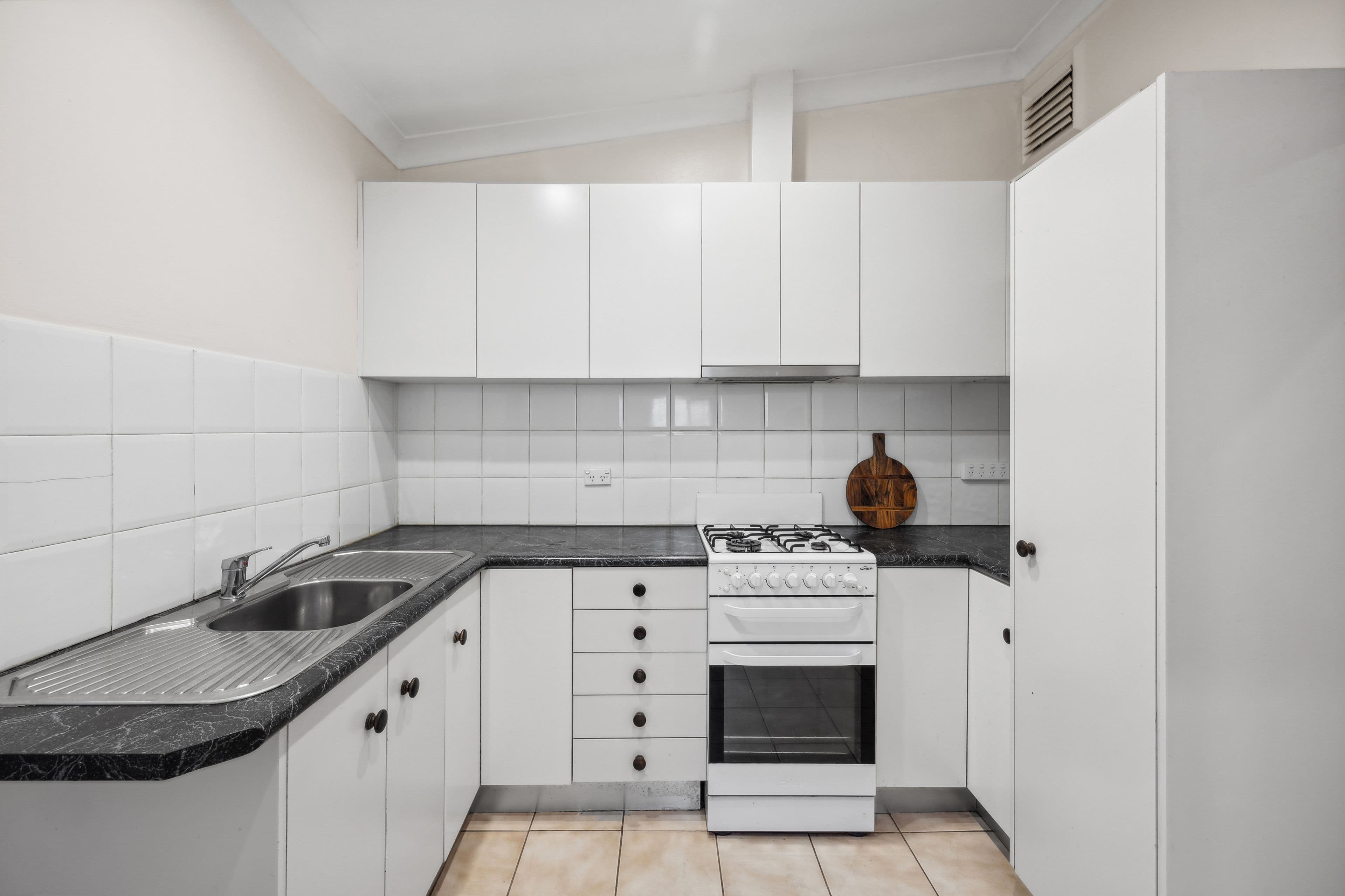 206 Unwins Bridge Road, Sydenham NSW 2044, Sydenham - Thumbnail 4
