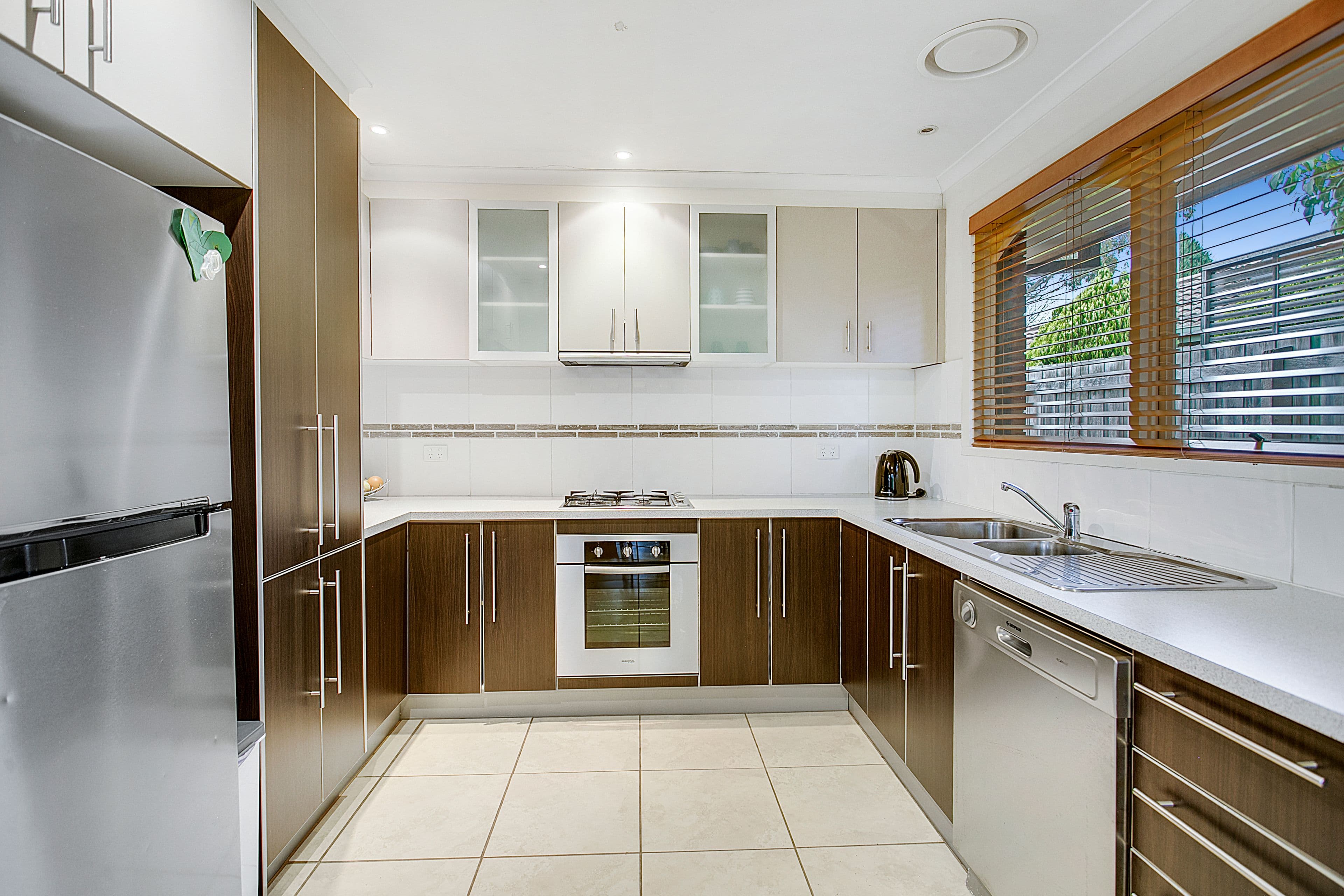 6 Illira Avenue, Frankston VIC 3199, Frankston - Thumbnail 2