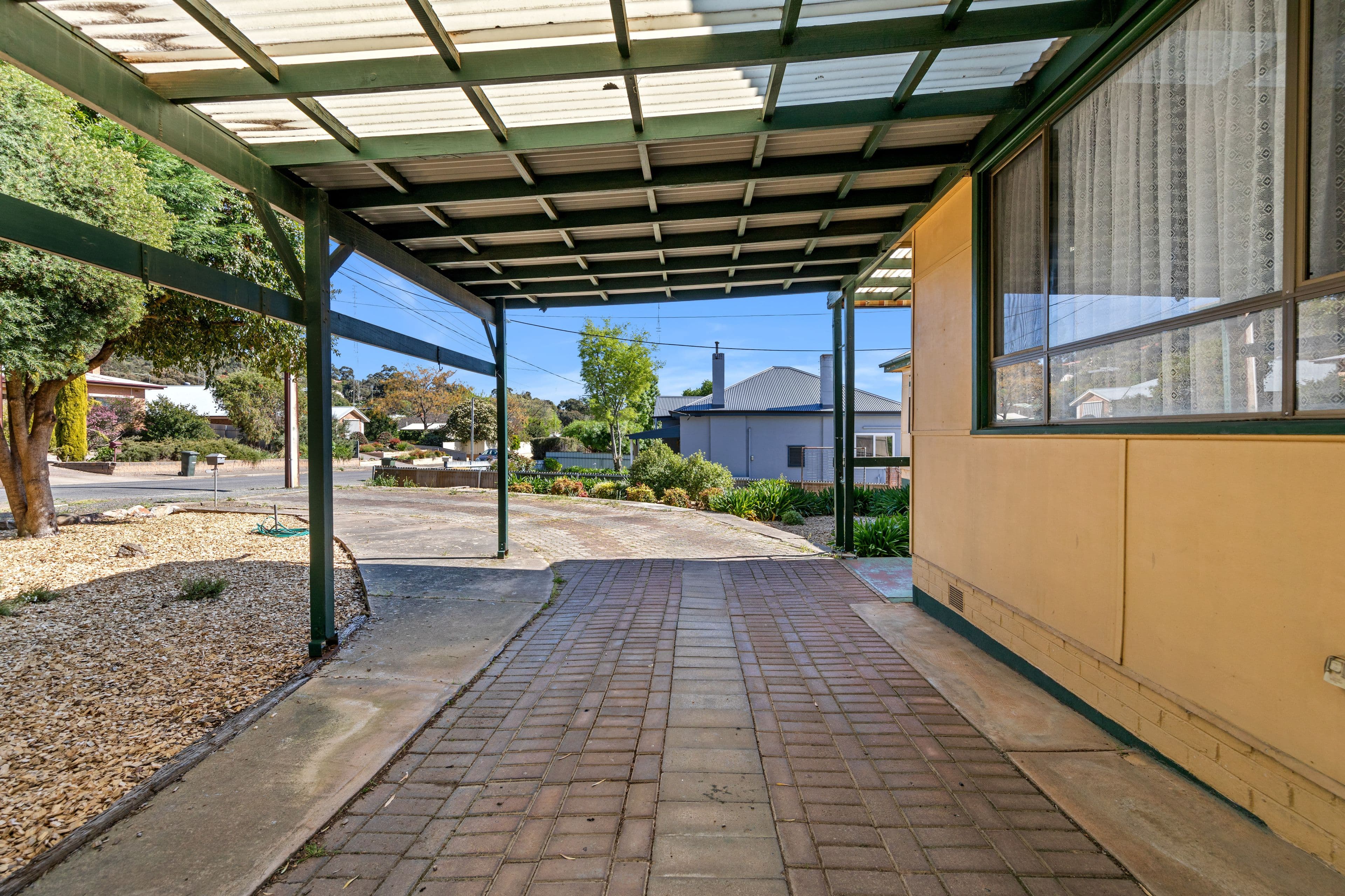 33 Agnes Street, Clare SA 5453, Clare - Thumbnail 3