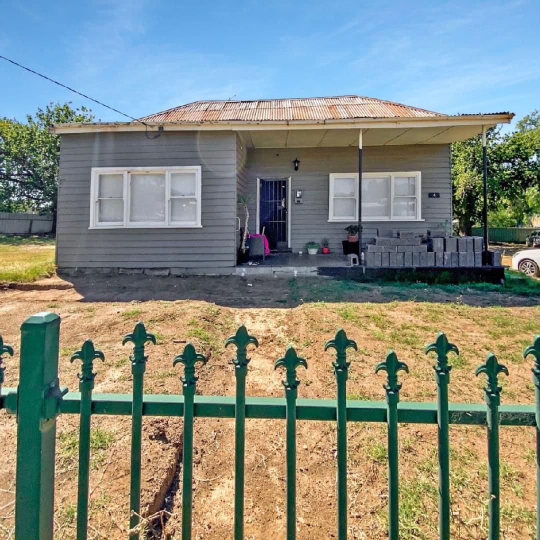 4 Knape Street, Long Gully VIC 3550, Long Gully - Image 1