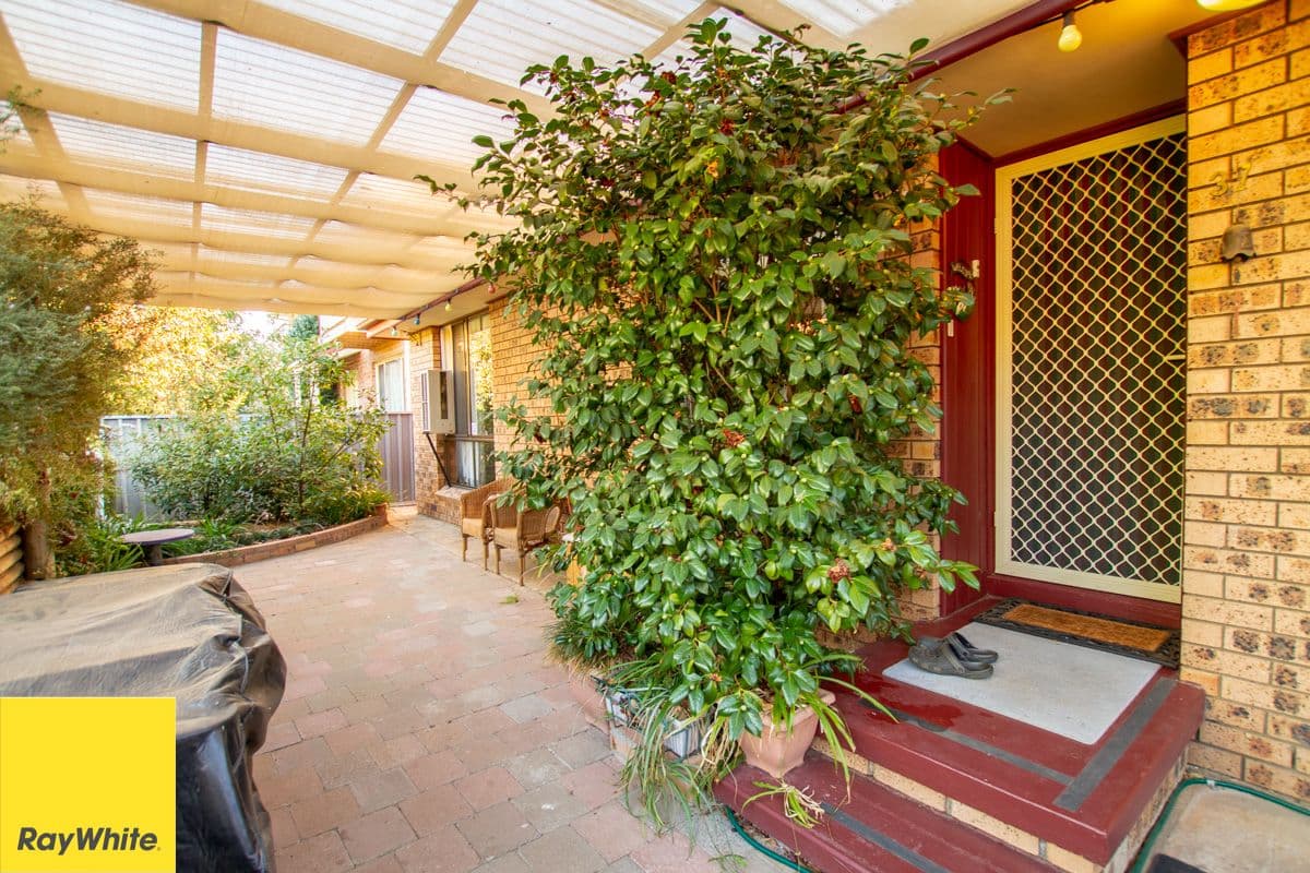 37 Yeo Crescent, Yass - Thumbnail 2
