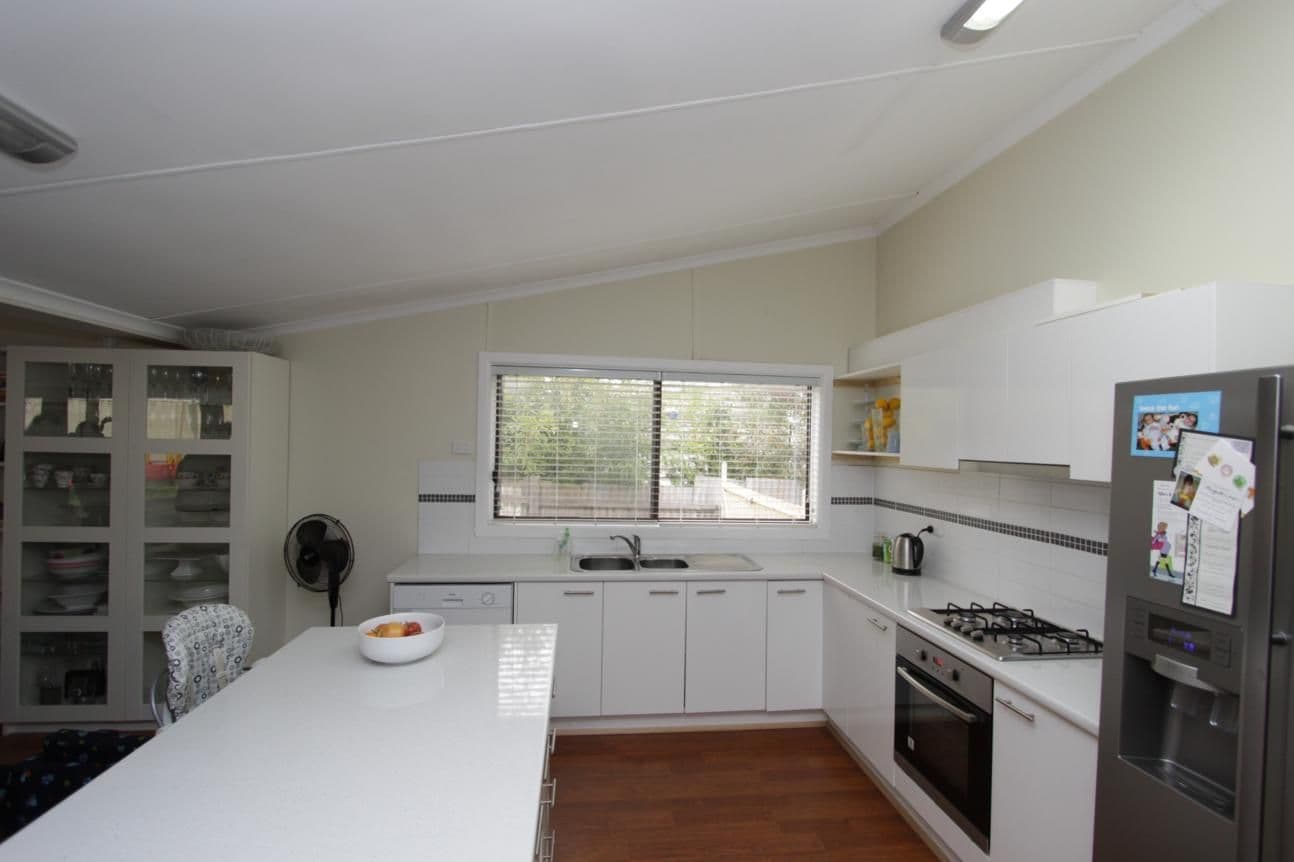 474 Napier Street, WHITE HILLS VIC 3550, White Hills - Thumbnail 2