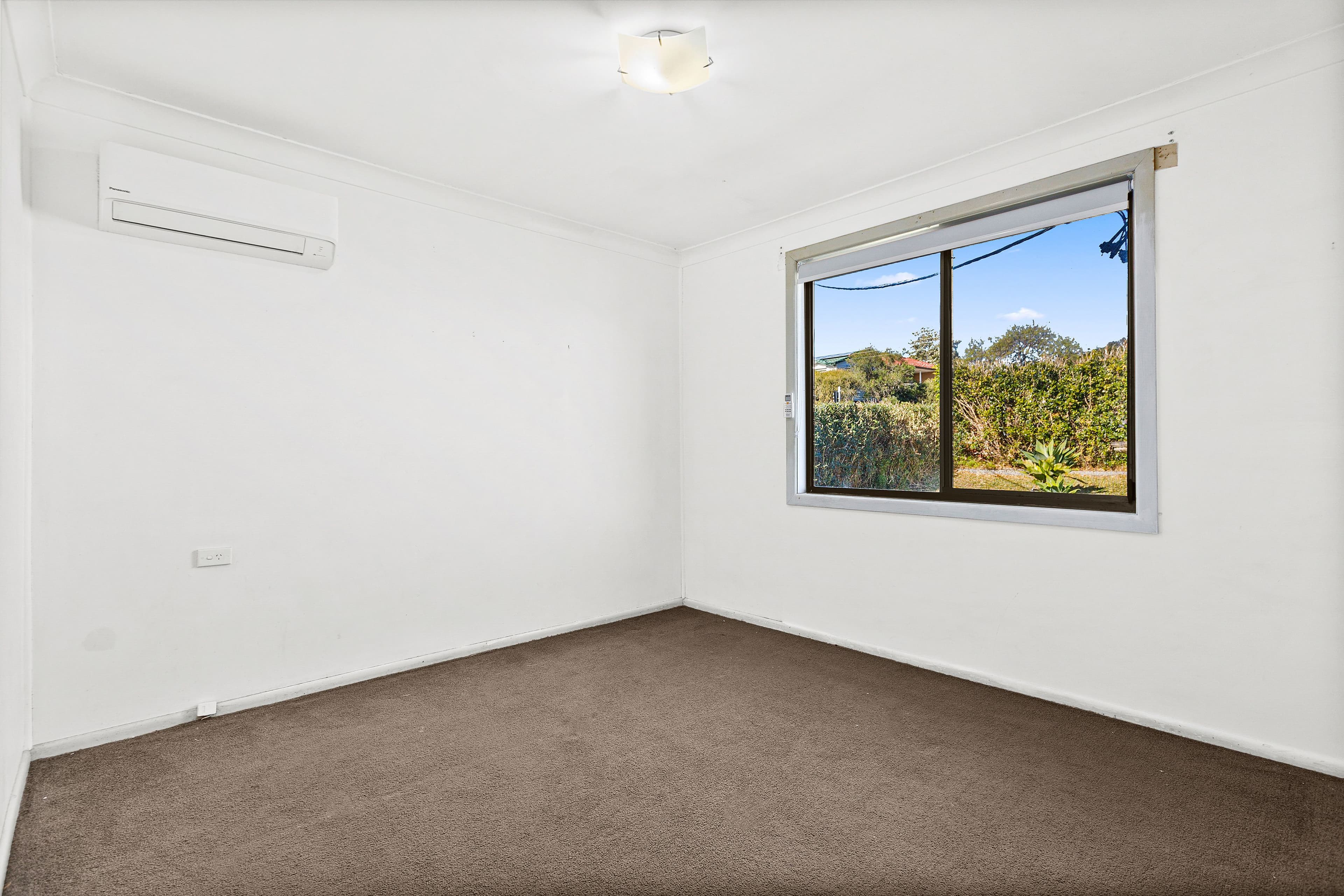 110 Lake Entrance Road, Mount Warrigal NSW 2528, Mount Warrigal - Thumbnail 4