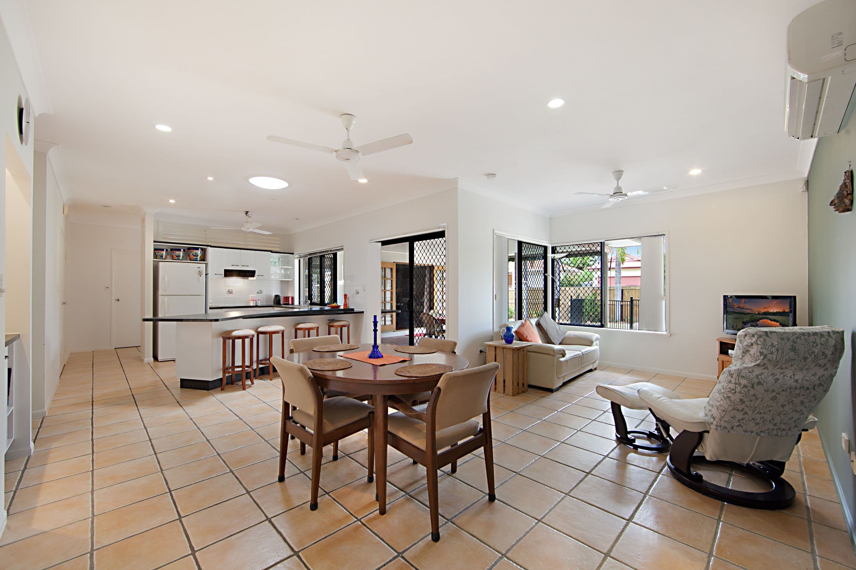 1 Yale Close, Douglas QLD 4814, Douglas - Thumbnail 4
